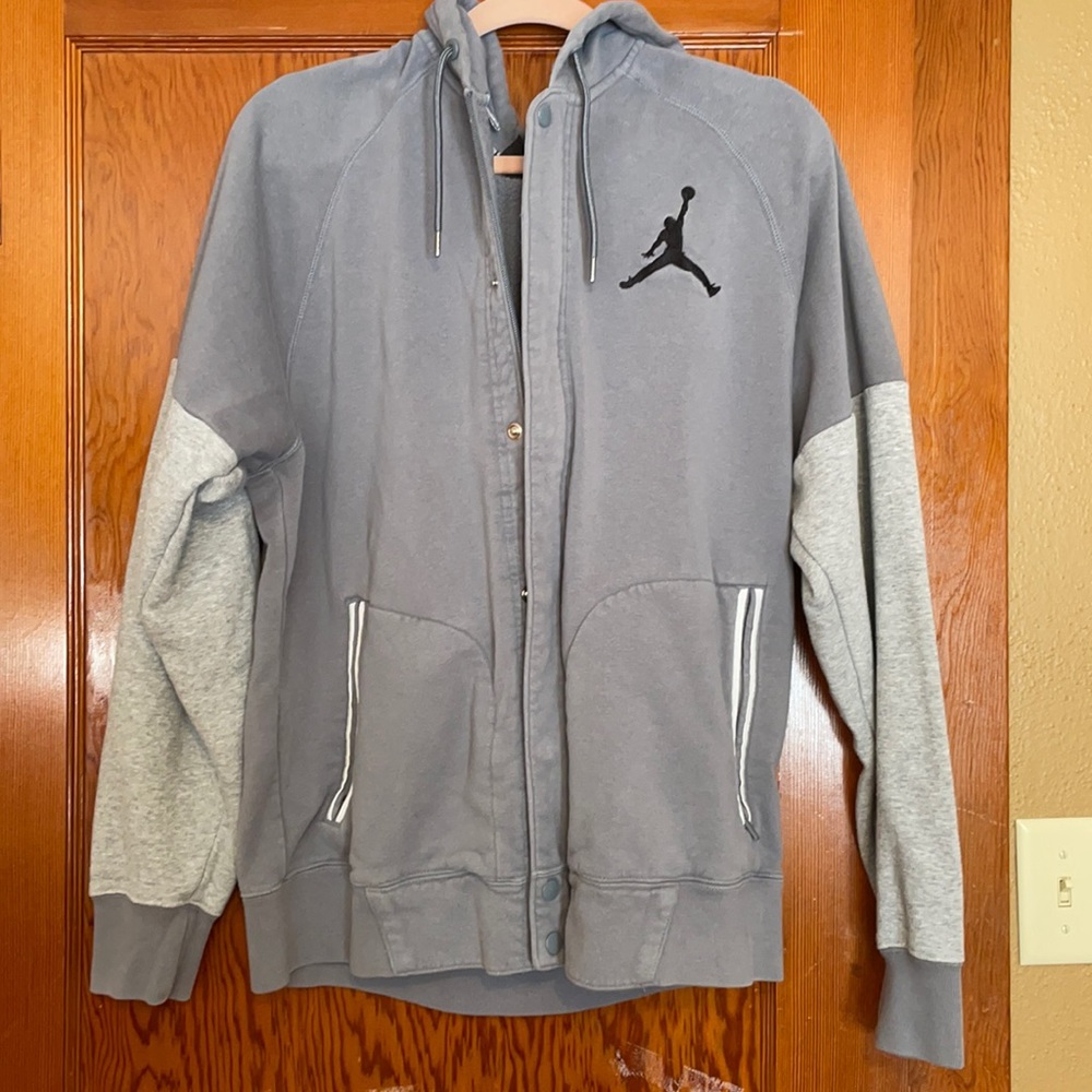 Michael Jordan sweater